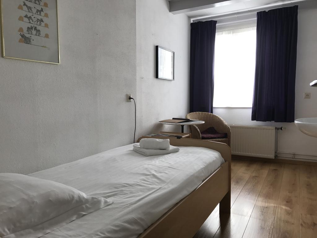 B&B De Kaepstander มิดเดิลบวร์ก ภายนอก รูปภาพ